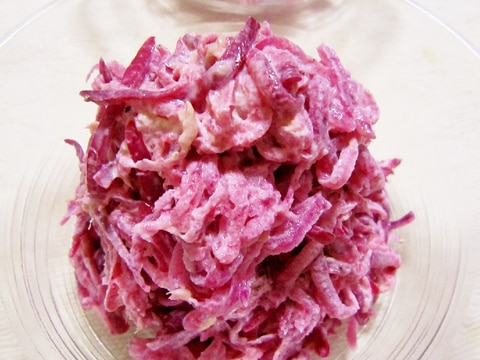 赤大根のツナマヨサラダ【砂糖もみで】